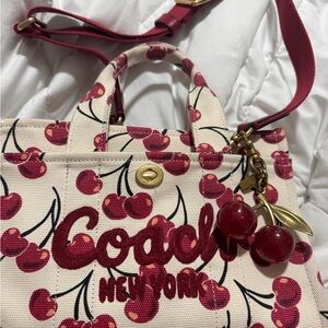 Coach Cherry Cargo 26 in Chalk Multi